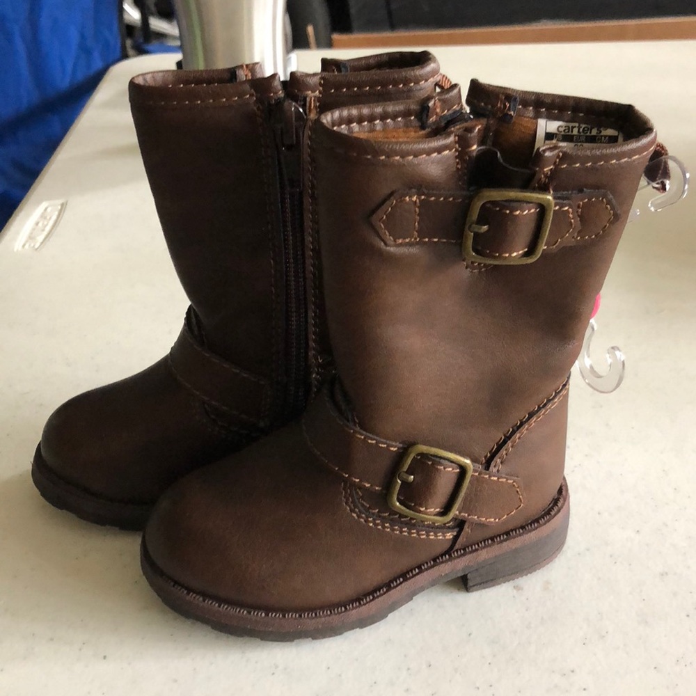 Carter’s boots girls size 5